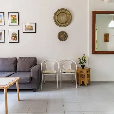 Apartment Vintage In Cetre